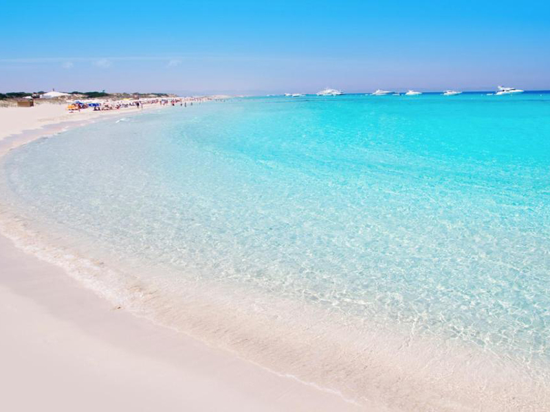 وجهات سياحية تشبه في سحرها جزر المالديف بأسعار خيالية